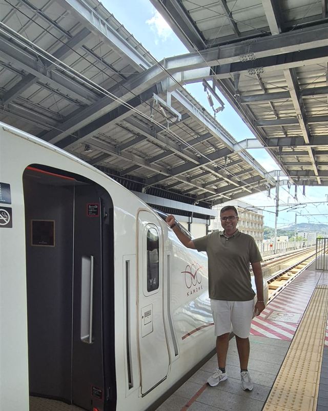 Varun with the Kamome Shinkansen, Kyushu